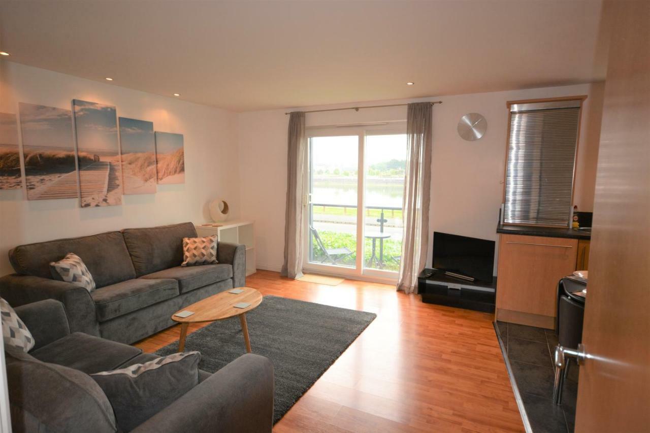 Coastal Apartments - Wales Swansea Extérieur photo