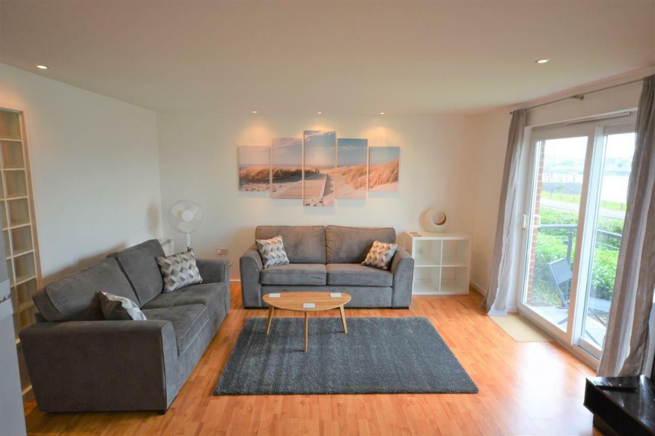 Coastal Apartments - Wales Swansea Extérieur photo